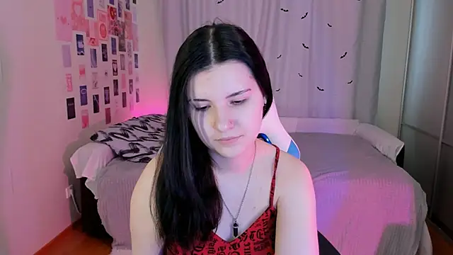 Vanessa Verona online show from 3, 3, 2025