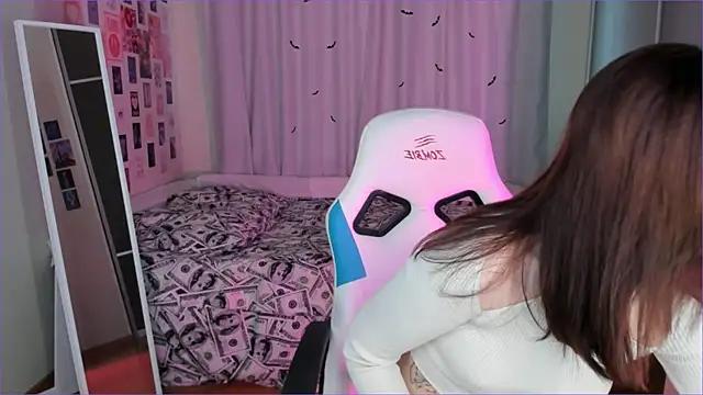 Vanessa Verona online show from 3, 4, 2026