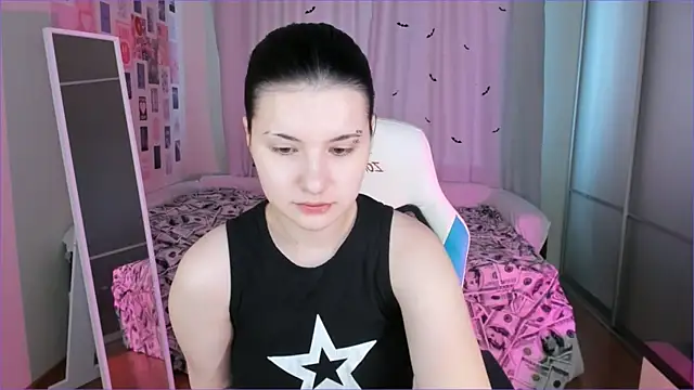 Snapshot of Vanessa_Verona chatting on 8, 5, 2026 Vanessa Verona online show from 8, 5, 2026