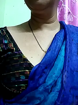 Snapshot of Rosy-B chatting on 17, 3, 2025 Rosy-B online show from 17, 3, 2025