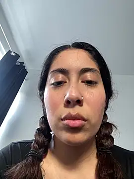 LorenaAnderson online show from 9, 3, 2025