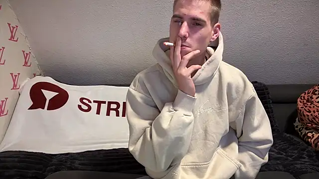 Snapshot of Cookieboy88 chatting on 15, 1, 2025 Cookieboy88 online show from 15, 1, 2025
