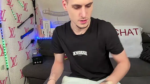 Cookieboy88 online show from 27, 2, 2026