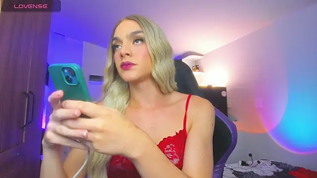 Snapshot of mariiahneedles chatting on 24, 7, 2026 mariiahneedles online show from 24, 7, 2026