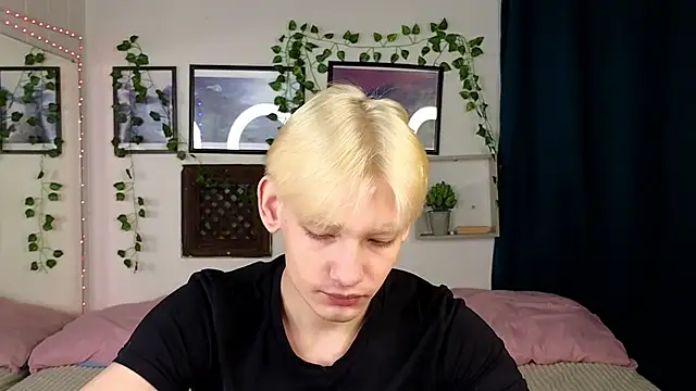 Snapshot of Nick_Win chatting on 31, 1, 2025 Nick Win online show from 31, 1, 2025