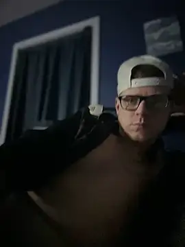 traejddd online show from 4, 3, 2026