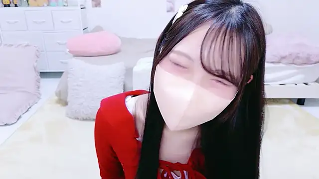 Snapshot of Suzu_ch_xx chatting on 13, 6, 2026 Suzu ch xx online show from 13, 6, 2026