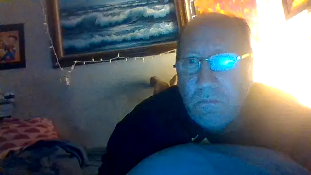 Snapshot of hornyrich69 chatting on 15, 2, 2026 hornyrich69 online show from 15, 2, 2026