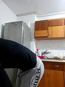 Aian09 online show from 5, 1, 2025