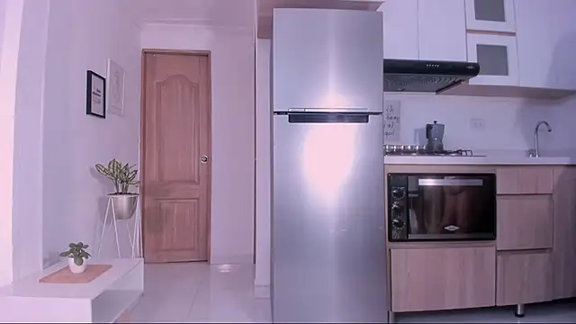 DannaHyde online show from 14, 9, 2025