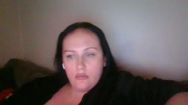 CurvyQueen2023 online show from 27, 3, 2026