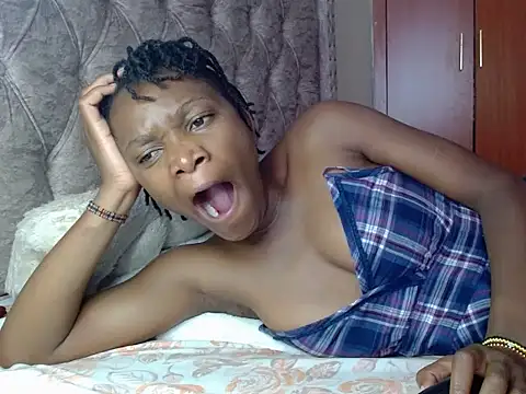 Naughty Girl17 online show from 3, 3, 2025