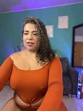 Snapshot of miss_grace_01 chatting on 19, 5, 2026 miss grace 01 online show from 19, 5, 2026