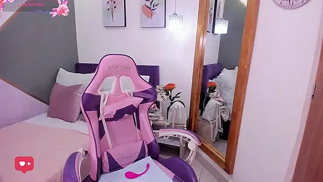 kitty kayo online show from 22, 1, 2025