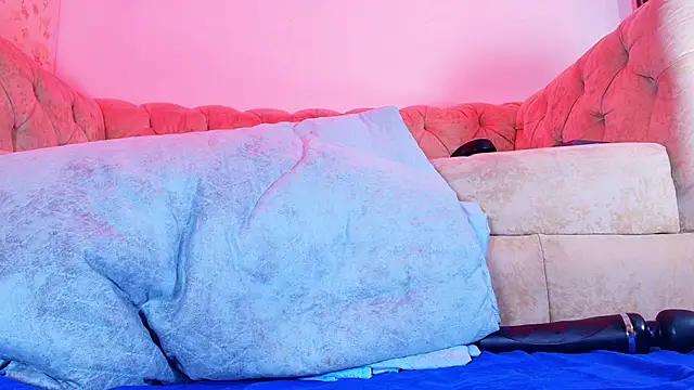 ann berlin online show from 26, 9, 2025