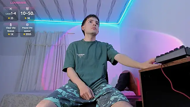 bower and colucci online show from 16, 3, 2025