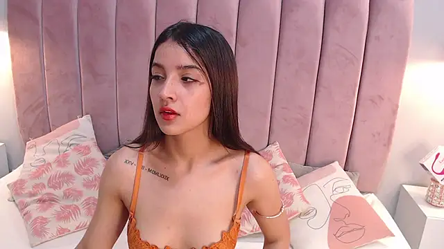 LeenaBrown online show from 4, 2, 2025