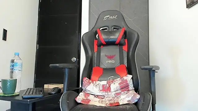 sergiio mesa27 online show from 9, 1, 2025