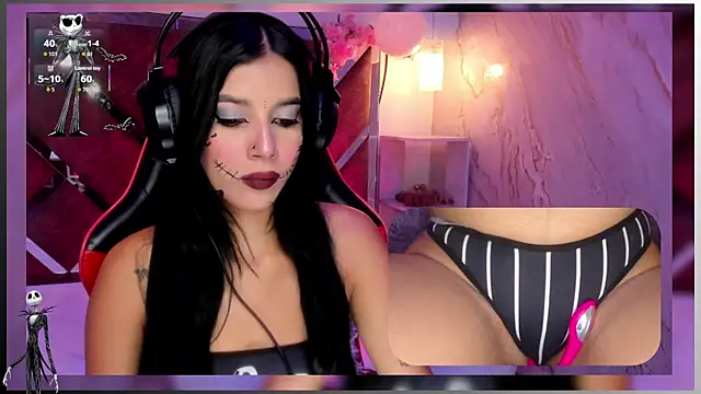 SweetieCloe  online show from 14, 10, 2025