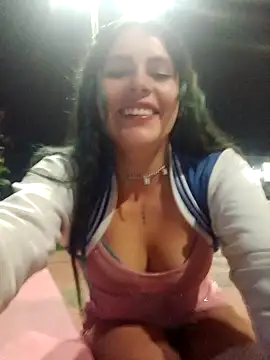Snapshot of Baby-buu1002 chatting on 22, 12, 2024 Baby-buu1002 online show from 22, 12, 2024