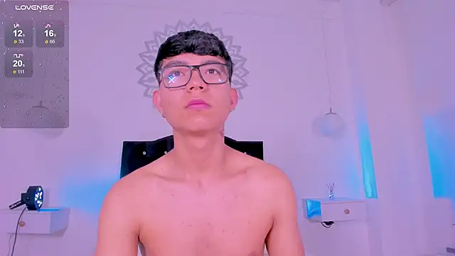 CodyTwink online show from 12, 10, 2025