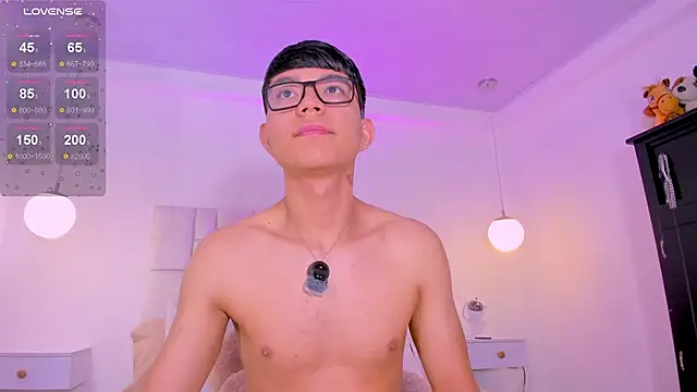 CodyTwink online show from 31, 5, 2026