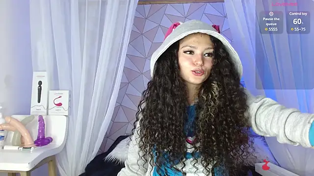 Snapshot of mapelove chatting on 7, 2, 2025 mapelove online show from 7, 2, 2025