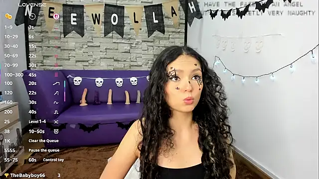 Snapshot of mapelove chatting on 2, 10, 2025 mapelove online show from 2, 10, 2025