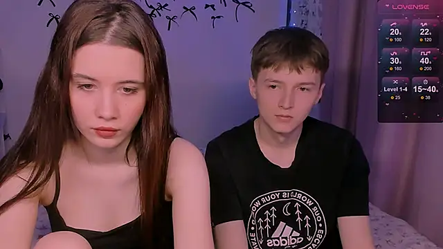 CoddleWeeper  online show from 13, 4, 2026