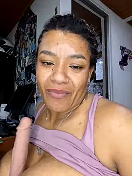 Selket11 online show from 13, 2, 2025