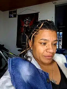 Selket11 online show from 14, 2, 2025