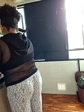 Selket11 online show from 2, 10, 2025