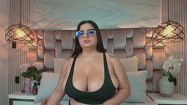 Snapshot of JenSexy_ chatting on 9, 6, 2026 JenSexy online show from 9, 6, 2026