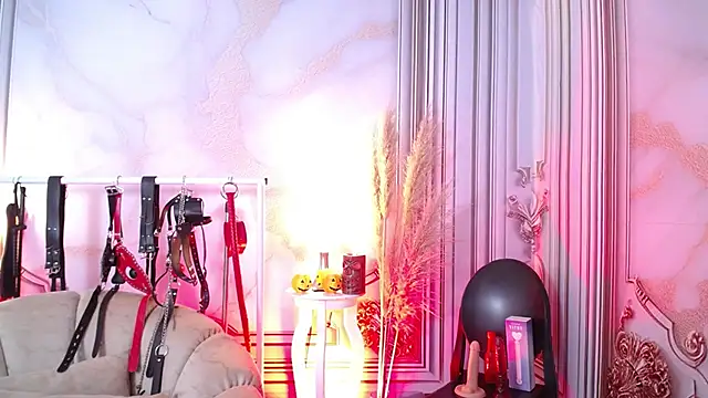 Naty slavedoll online show from 27, 10, 2025