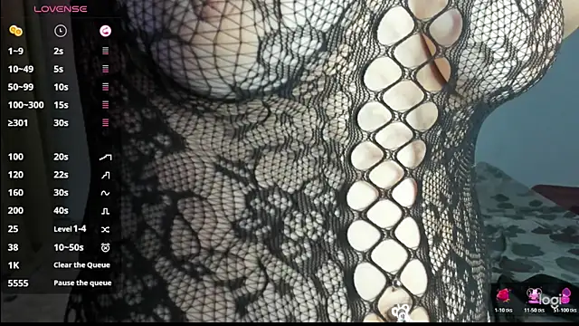 Snapshot of lolacute69 chatting on 8, 4, 2026 lolacute69 online show from 8, 4, 2026