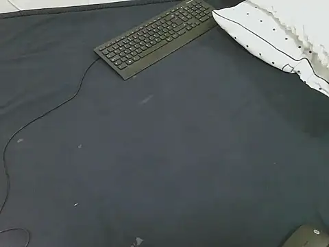 lella-0 online show from 9, 2, 2026