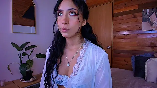 amber curly online show from 28, 5, 2026