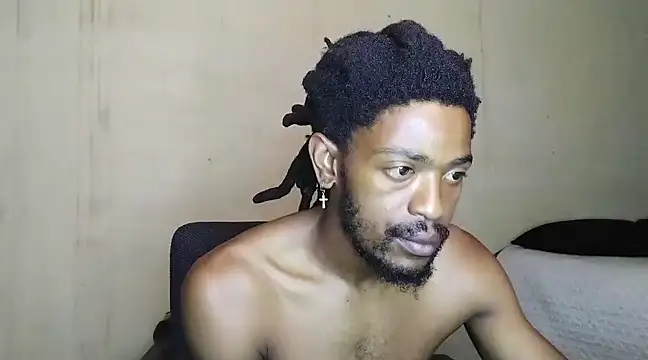 gldnmvsk XO online show from 27, 2, 2025