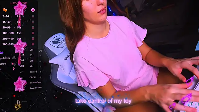 ReggieMeow online show from 26, 1, 2025