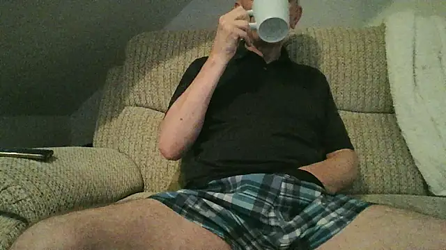 Snapshot of mr_english50 chatting on 28, 4, 2026 mr english50 online show from 28, 4, 2026