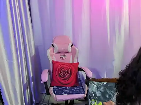 Sugar lipsz online show from 14, 7, 2026