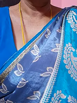 Snapshot of ananya956 chatting on 1, 7, 2026 ananya956 online show from 1, 7, 2026
