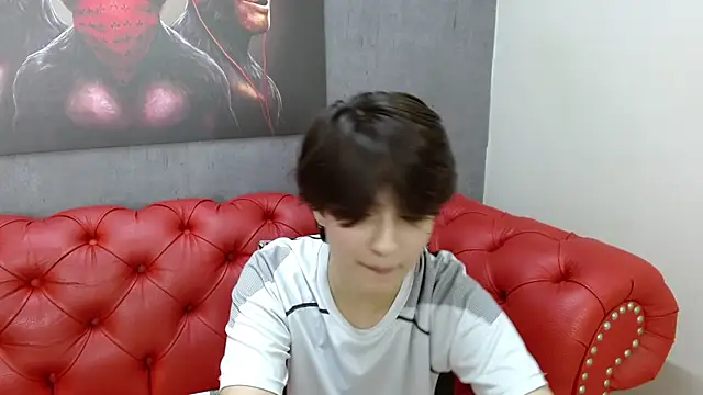 Snapshot of Bryce_Evans chatting on 11, 11, 2025 Bryce Evans online show from 11, 11, 2025