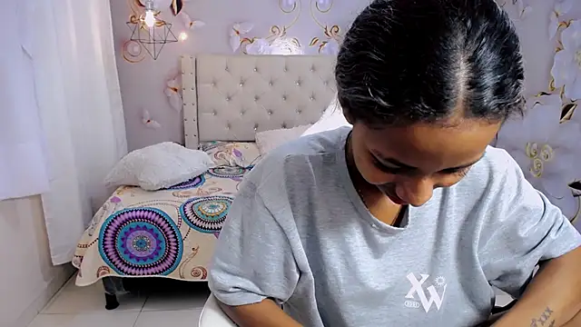 jasmin brunette  online show from 10, 12, 2024