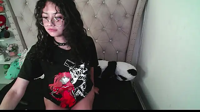 CherieCurl online show from 23, 9, 2025