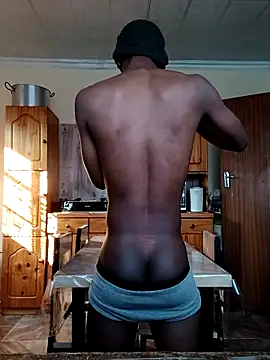 Snapshot of BoyWandaa chatting on 15, 3, 2025 BoyWandaa online show from 15, 3, 2025