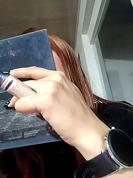 Snapshot of taaylor33 chatting on 1, 1, 2025 taaylor33 online show from 1, 1, 2025