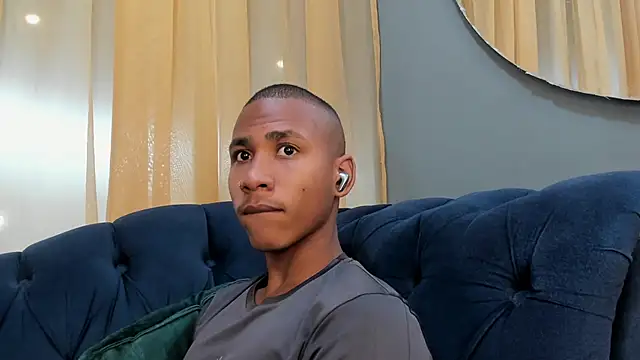 Ethan Fox11 online show from 11, 1, 2025