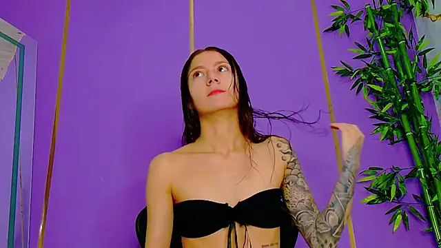 scarlet-jonesx online show from 27, 10, 2025