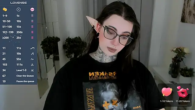 Snapshot of Dixi_Pixi_ chatting on 9, 10, 2025 Dixi Pixi online show from 9, 10, 2025